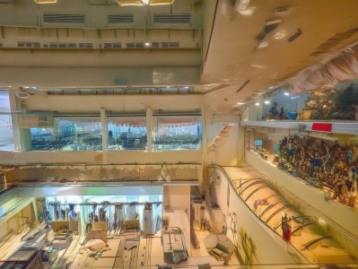 团队运动中的领导力动态：队长角色在关键时刻的决策影响